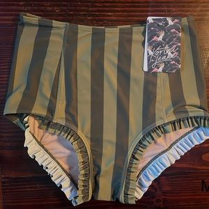 Kortni Jeane green stripe all ruffled up bottoms
